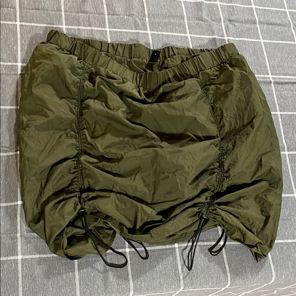 SHEIN Green Circle Skater Skort Adjustable Length